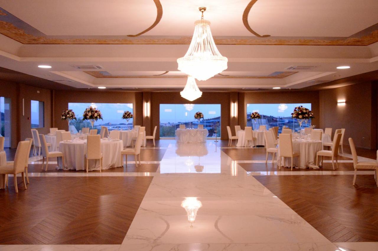 Desusino Residence & Hotel Butera Bagian luar foto