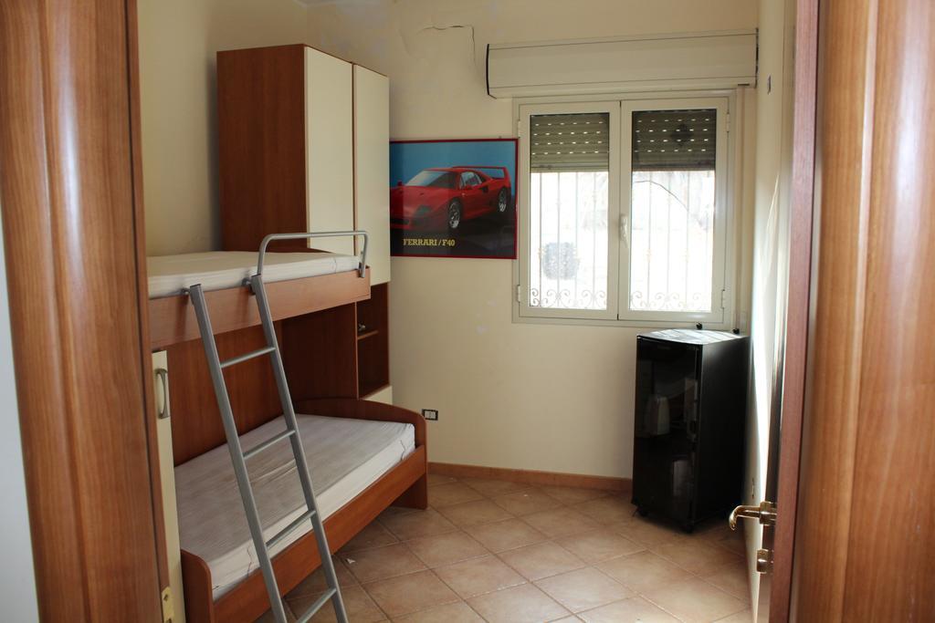 Desusino Residence & Hotel Butera Bagian luar foto